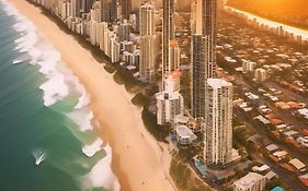 Surfers Private Apartments